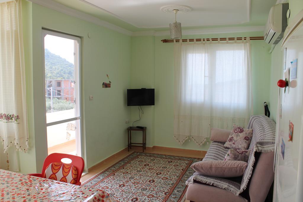Zeus Apart Pansiyon Güzelçamlı Phòng bức ảnh
