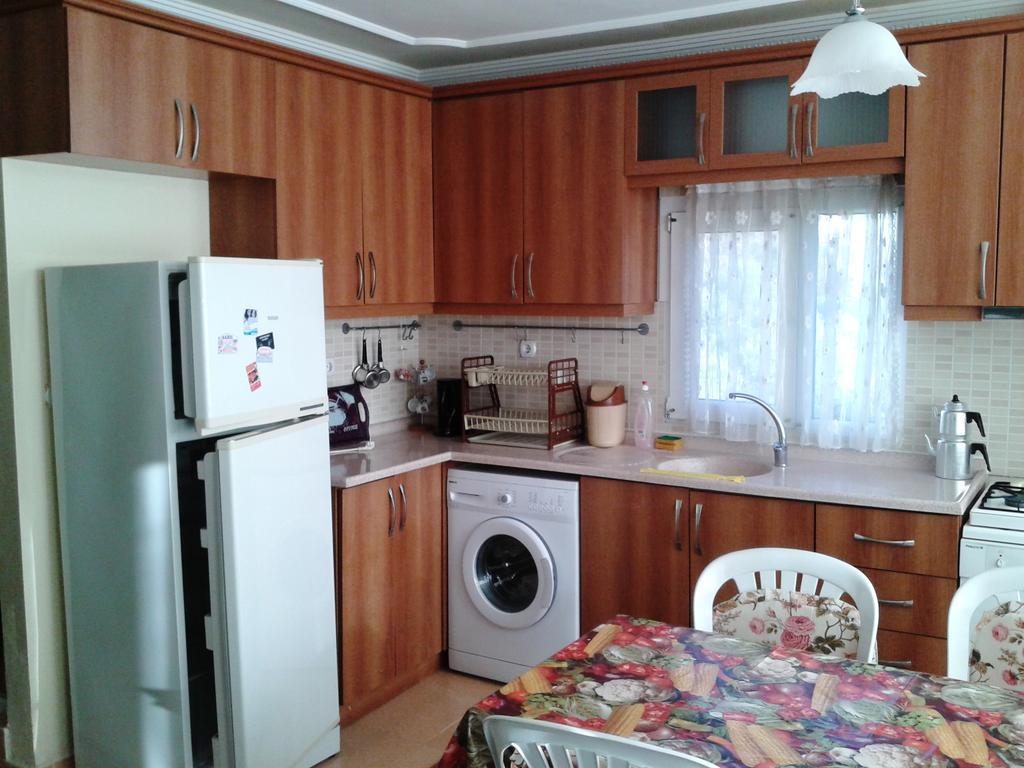 Zeus Apart Pansiyon Güzelçamlı Ngoại thất bức ảnh